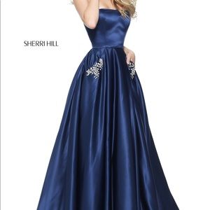 SHERRI HILL Prom Dress
